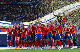 美洲杯半決賽巴西1-0秘魯 內馬爾連過三人助攻帕奎塔破門.