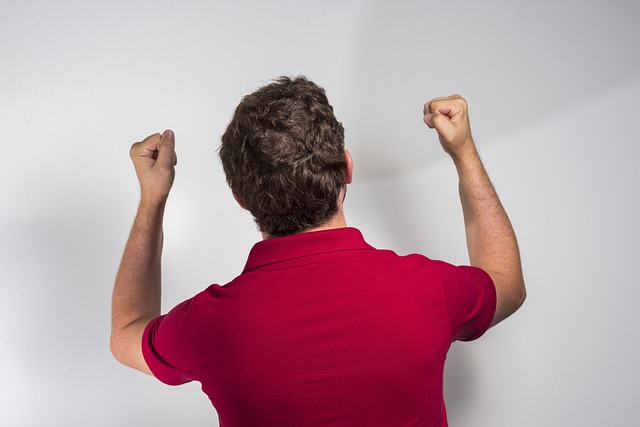 新春走基层·记者体验360行｜“欢迎来过中国年”——国门一线移民管理警察的新春身影.